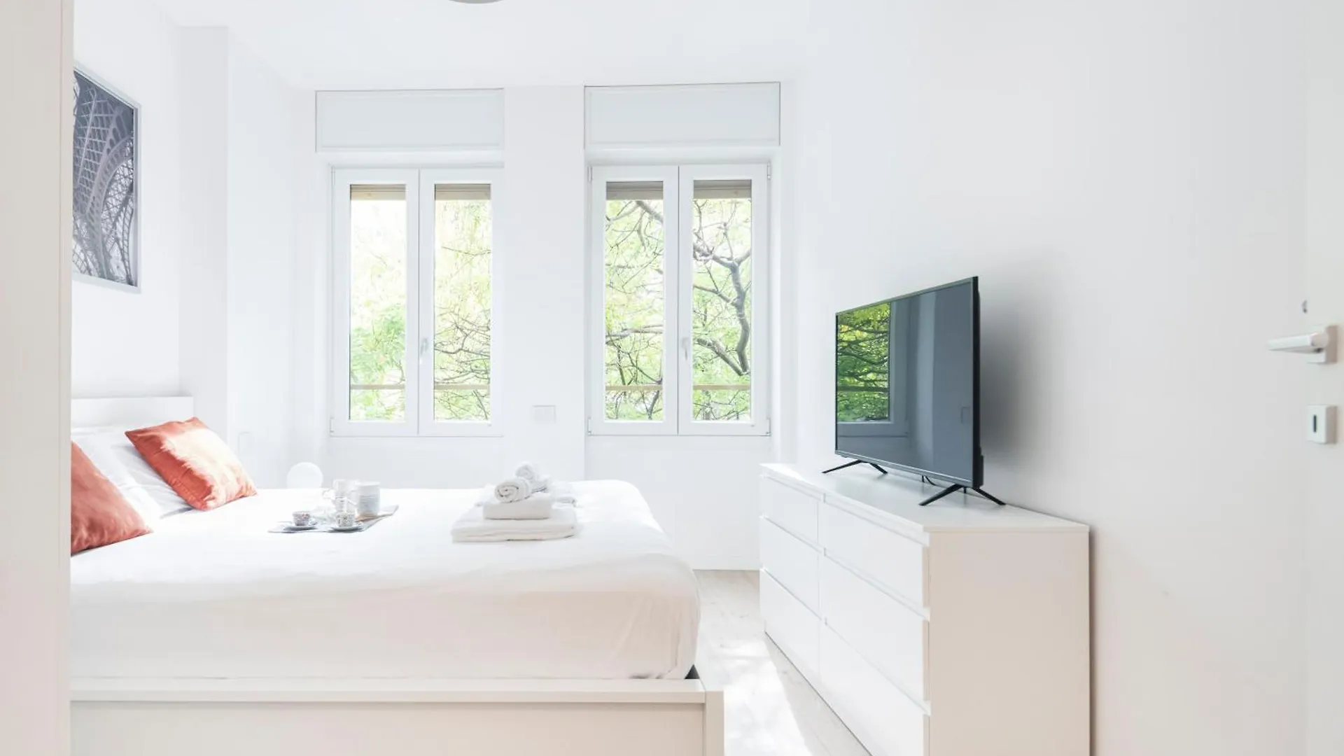 New Apartment In Cinque Giornate By Easylife Milánó